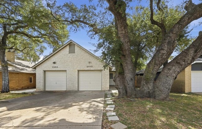 Building Photo - 2514 Howellwood Wy