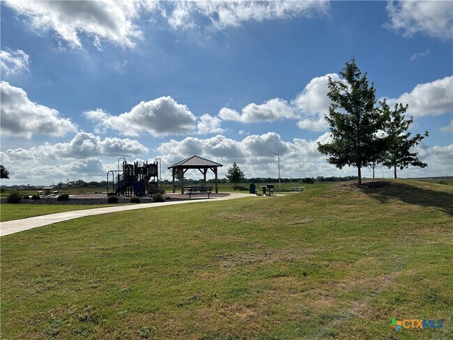 Building Photo - 2565 Hiddenbrooke Trace
