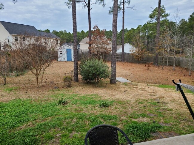 Building Photo - 4 Bed, 2.5 Bath located in The Village in Folkstone Community - Holly Ridge