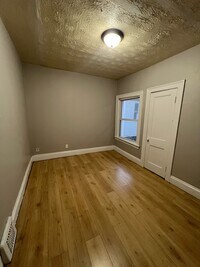 Building Photo - 3362 E 145th St