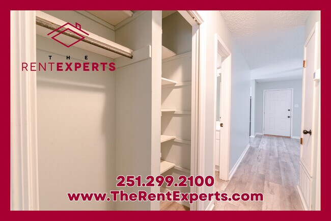 Building Photo - 1208 McNeil Ave