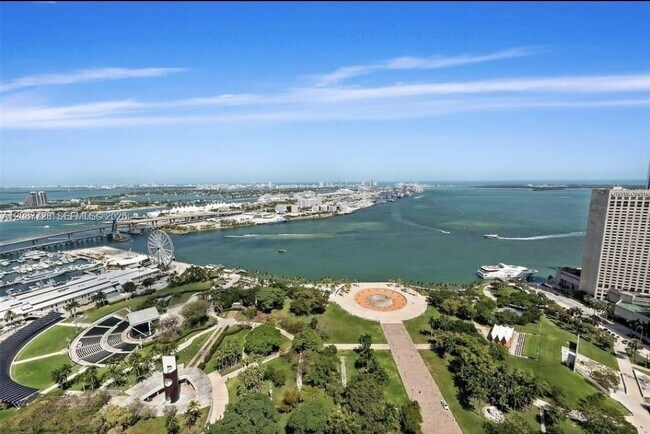 Building Photo - 50 Biscayne Blvd
