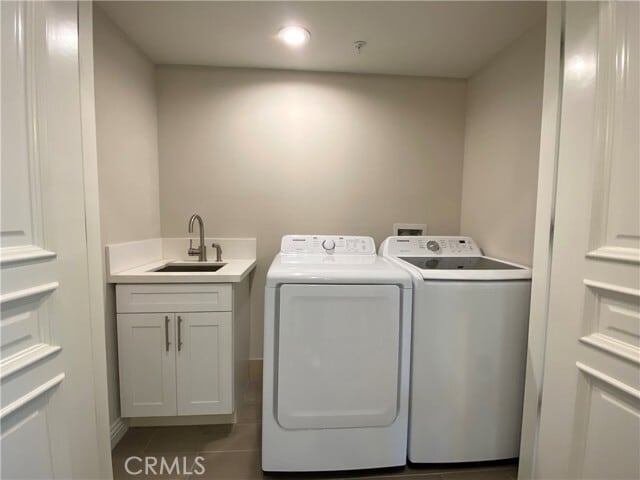 Building Photo - 1598 Long Beach Blvd