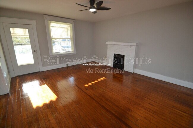 Building Photo - 4423 Greenlee Ave