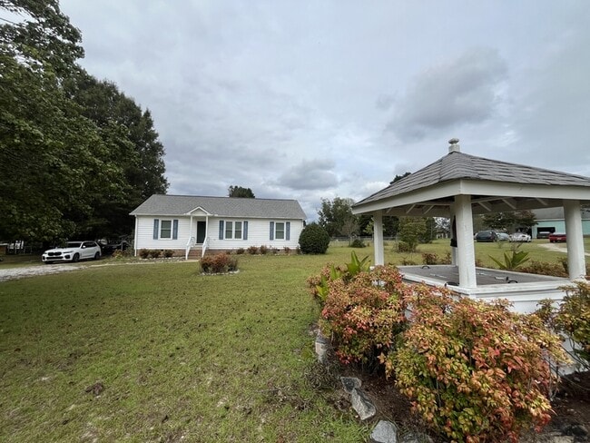 Building Photo - 49 Bay Springs Ct