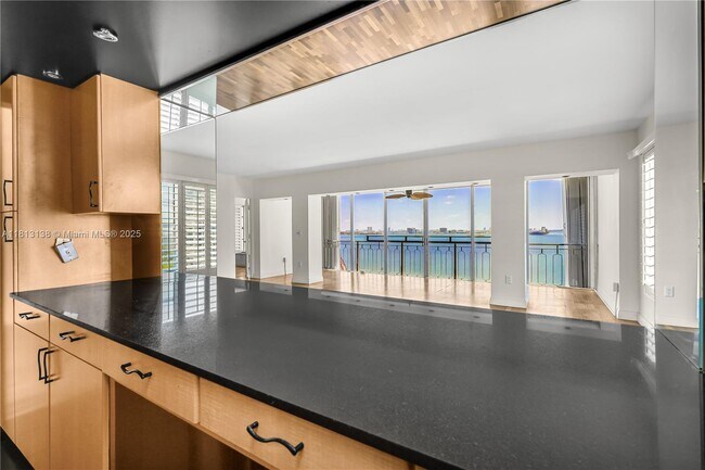 Building Photo - 11111 Biscayne Blvd