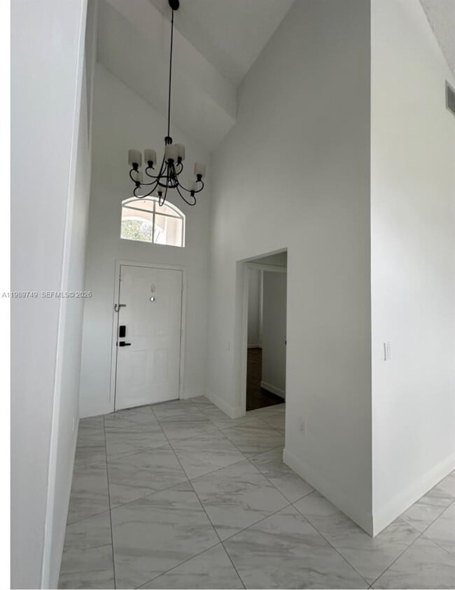 Building Photo - 4021 SW 153rd Ave