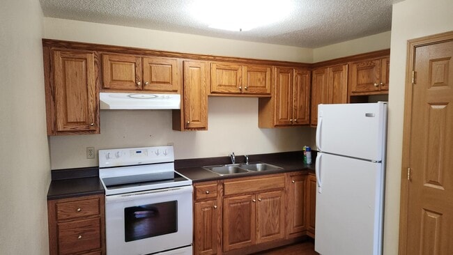 apt.5 - 630 S High St