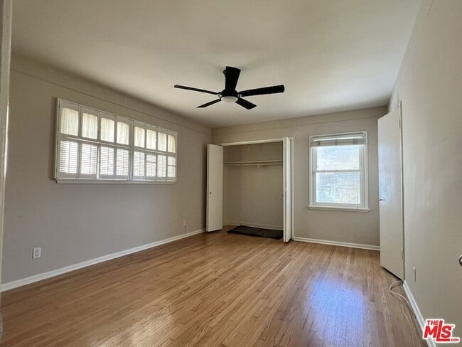 Building Photo - 5604 Chariton Ave