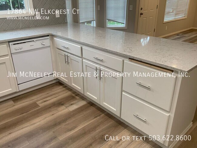 Building Photo - 17864 NW Elkcrest Ct