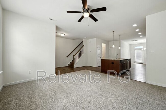 Building Photo - 4028 Rivermere Ln