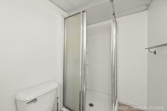 Building Photo - 1N106 Papworth St