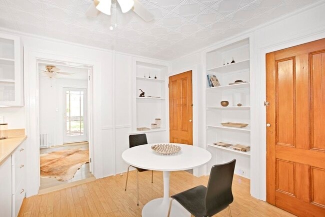 Building Photo - 100 Mercer St