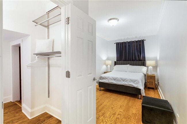 Building Photo - 71 17th St NE