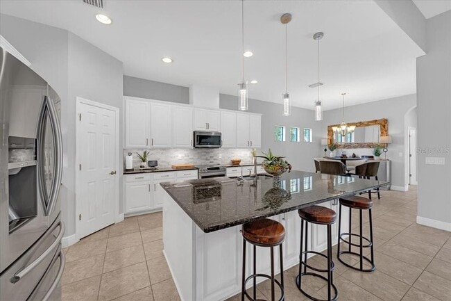 Building Photo - 13818 Moonstone Canyon Dr