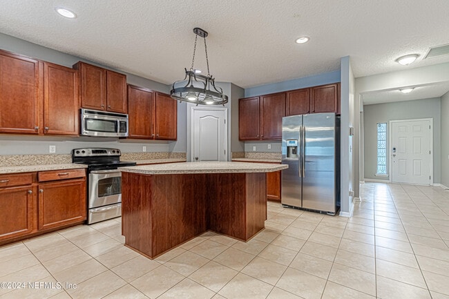 Building Photo - 3174 Hidden Meadows Ct