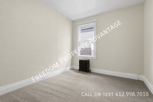 Building Photo - 412 Edgemont St