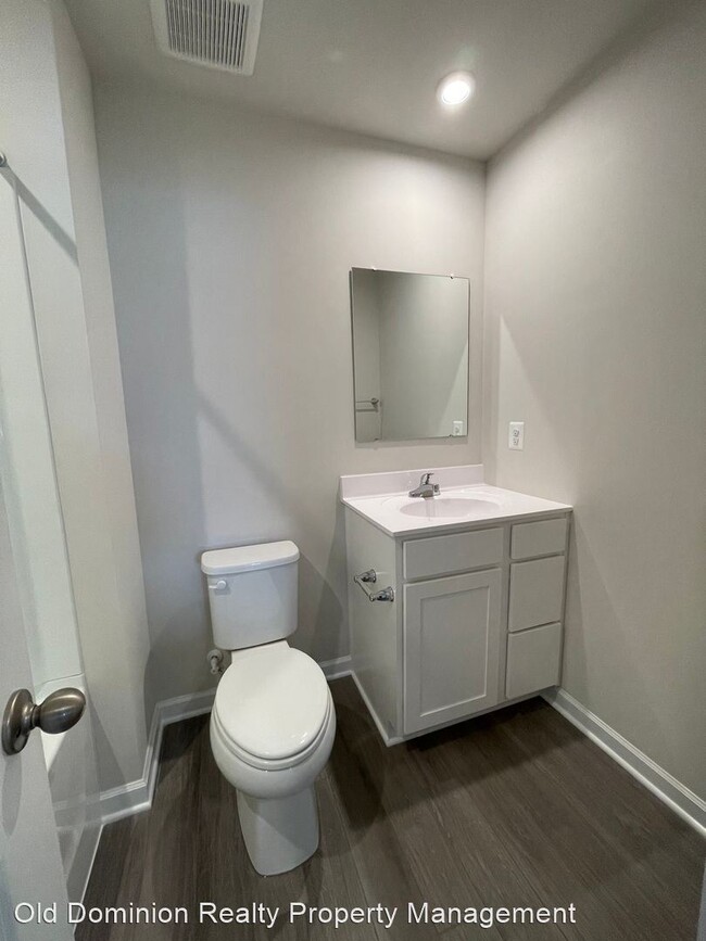 Building Photo - 4 br, 2.5 bath House - 2185 Tailor Drive