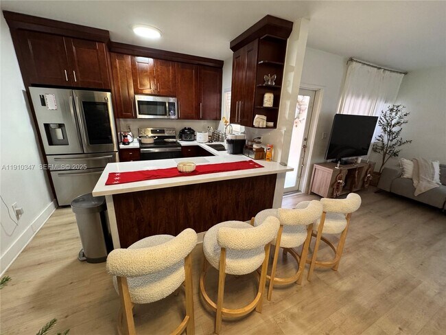 Building Photo - 13926 SW 65th Terrace