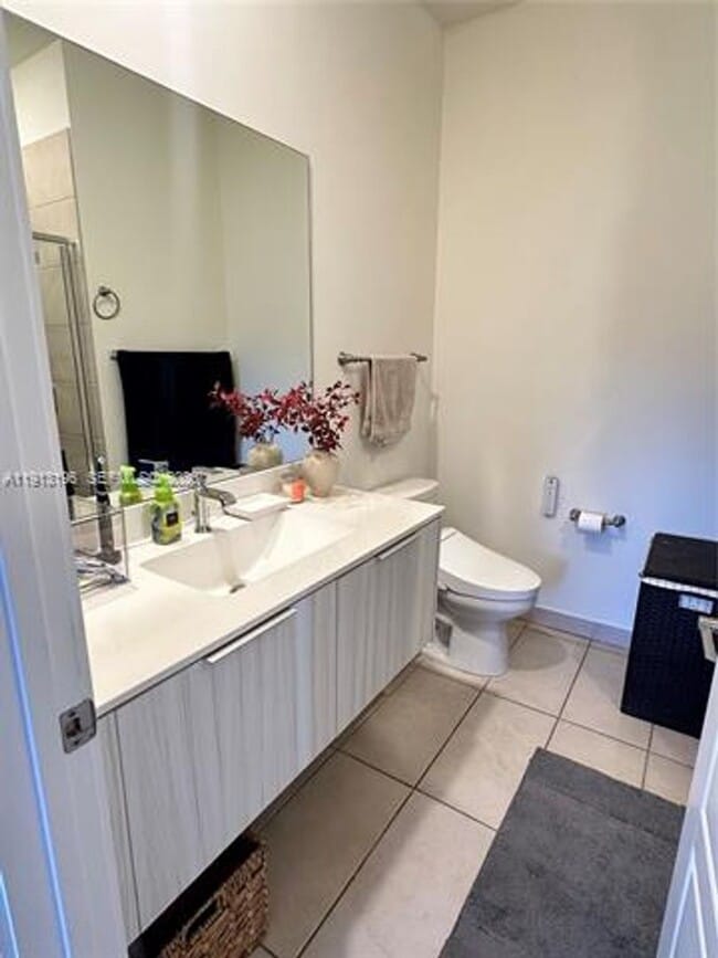 Building Photo - 7925 NW 104th Ave