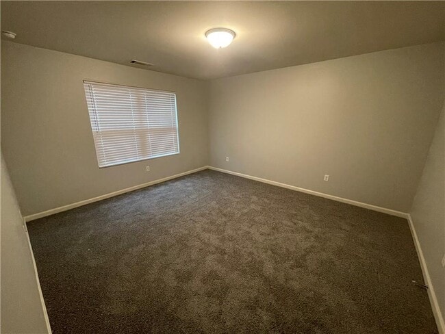 Building Photo - 6367 Kennonbriar Ct