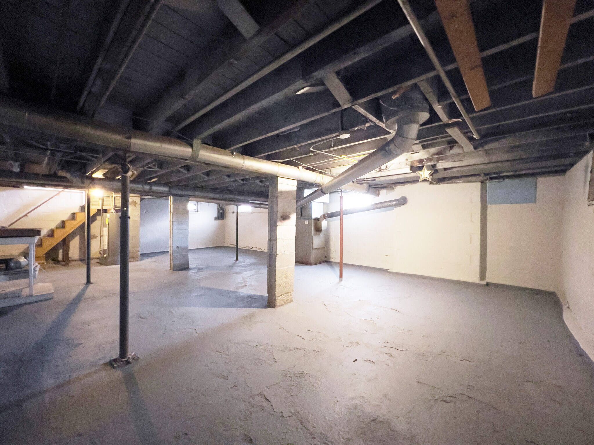 Building Photo - 3928 Upton Ave