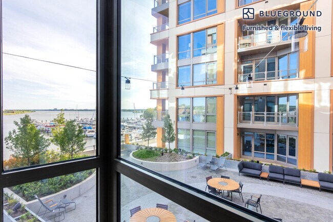 Building Photo - 2121 First Street Southwest-SI FL4-ID258