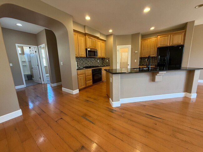 Building Photo - 3122 Mowbray Way