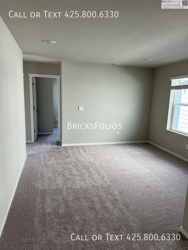 Building Photo - 1701 Moran Ave