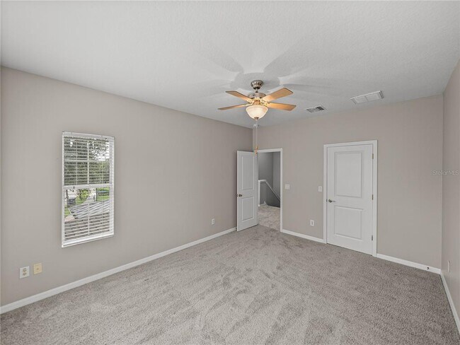 Building Photo - 6222 Hadley Commons Dr