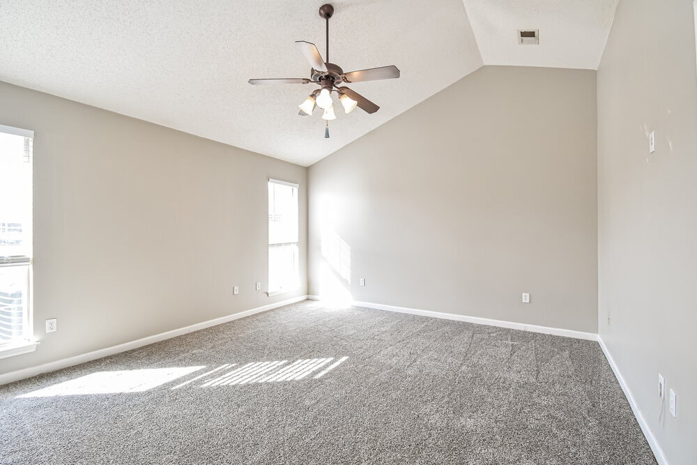 Building Photo - 2219 Baird Dr