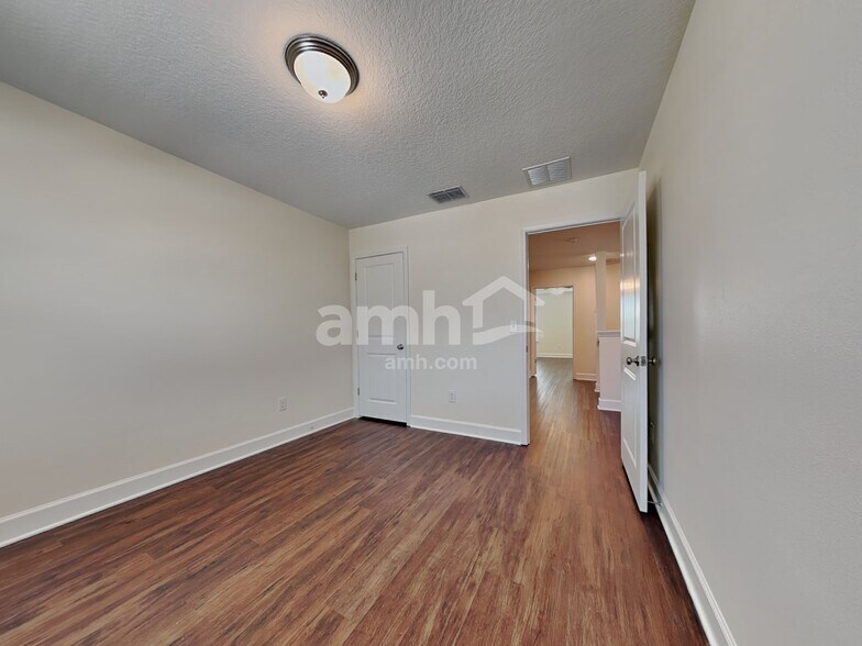 Building Photo - 11205 Delicate Rose Ct