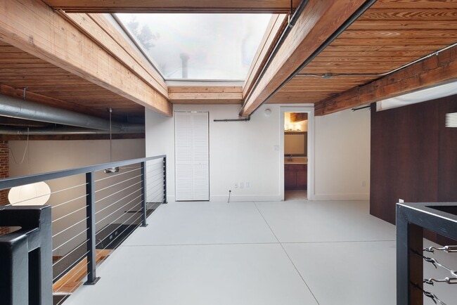 Building Photo - Industrial-Chic 2/2 Loft with Garage Near BeltLine & Downtown