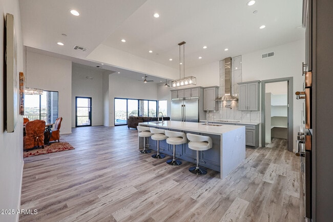 Building Photo - 14914 E Zapata Dr