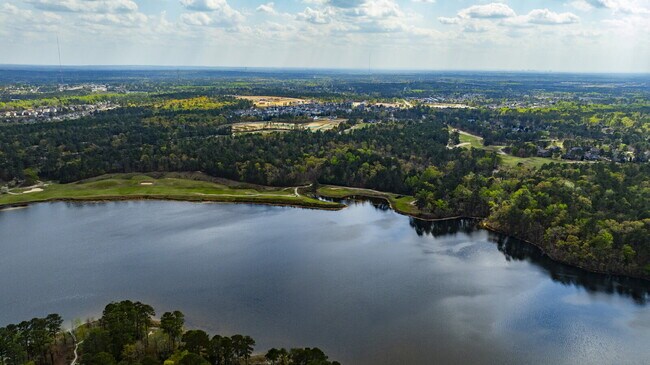 Building Photo - 4BR Home in Blythewood | Fenced Yard & 2-Car Garage