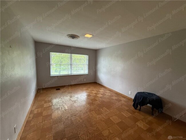Building Photo - 3776 Dorset Dr