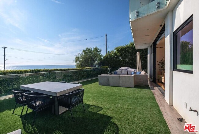 Building Photo - 17816 Porto Marina Way