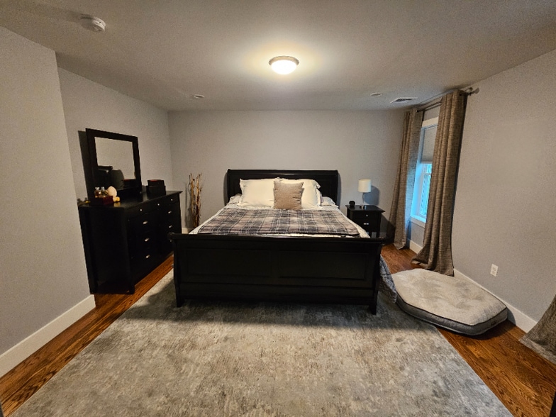 Building Photo - 25 Meridian Ridge Dr