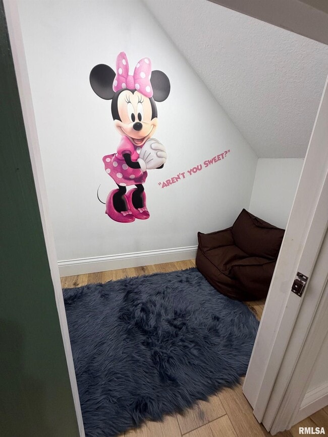 Building Photo - 2625 E 56th Ct