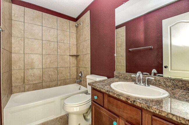 Building Photo - 27014 Henson Falls Dr