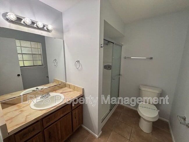 Building Photo - 4654 Lighthouse Cir