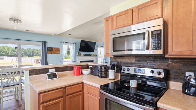 Building Photo - 119 Silver Queen Ln