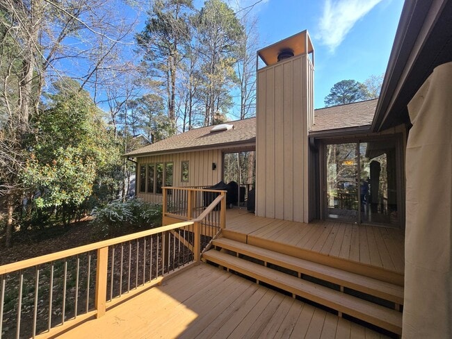 Building Photo - Classic Chapel Hill Charm in The Oaks – Timeless One-Level Living