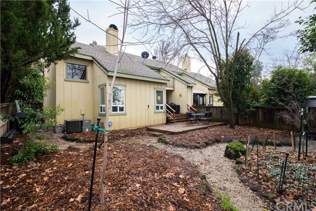 Building Photo - 22 Alameda Park Cir