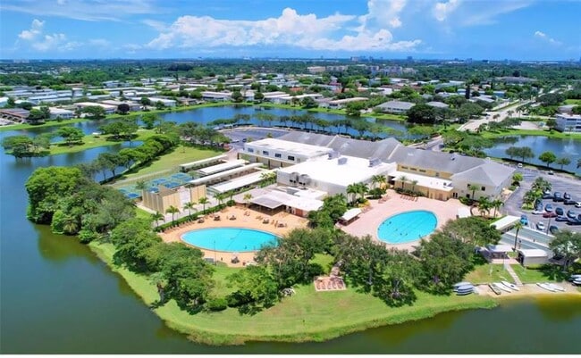 Building Photo - 147 Salisbury G