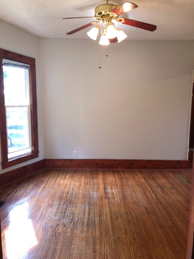 Building Photo - 15 Hanna Pl