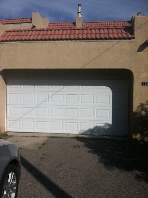 Building Photo - Amazing Mountain Views! Awesome Townhouse ...