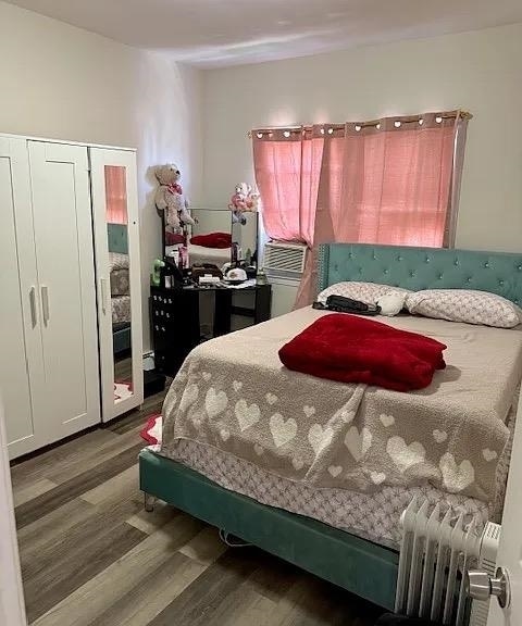 Building Photo - 44 W 54th St