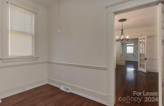 Building Photo - 807-809 W Franklin St