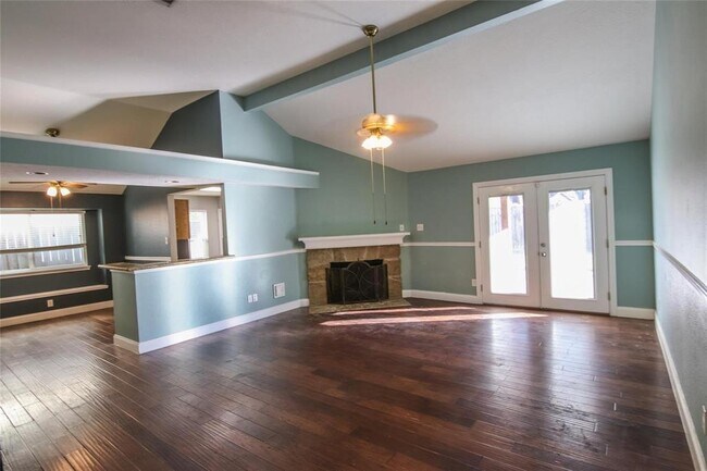 Building Photo - 17415 Hamilwood Dr